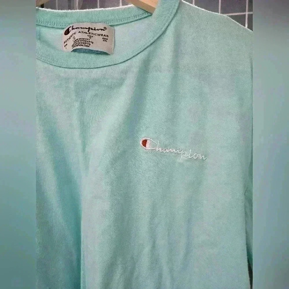 Vintage Champion Light Blue Crop Top - Large - Picture 3 of 3